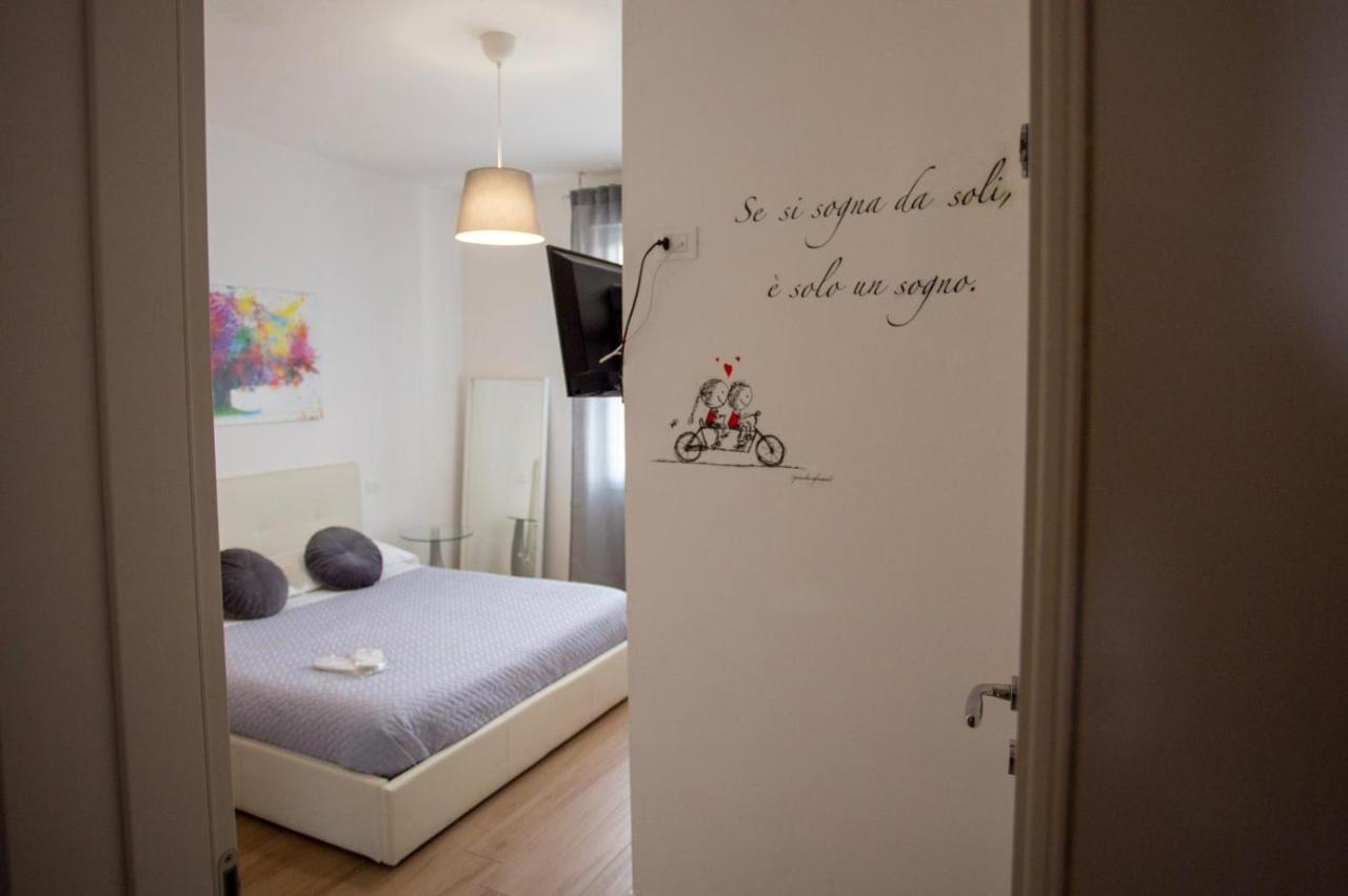 Bed And Breakfast Castello7 San Felice del Benaco Exteriör bild